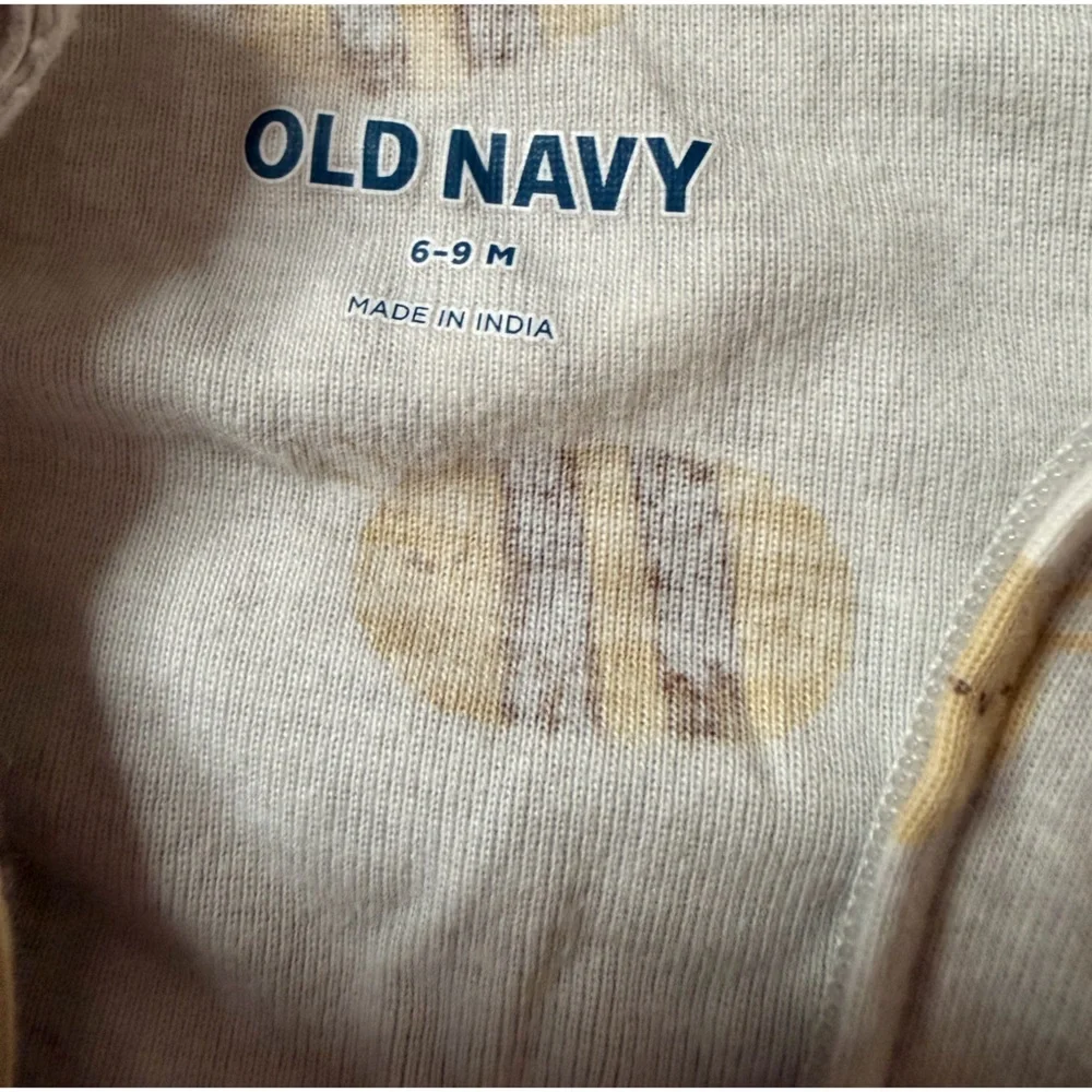 Old Navy Neutral Bee-Print Double Zipper Pajamas Yellow & Brown Bees - Picture 3 of 5